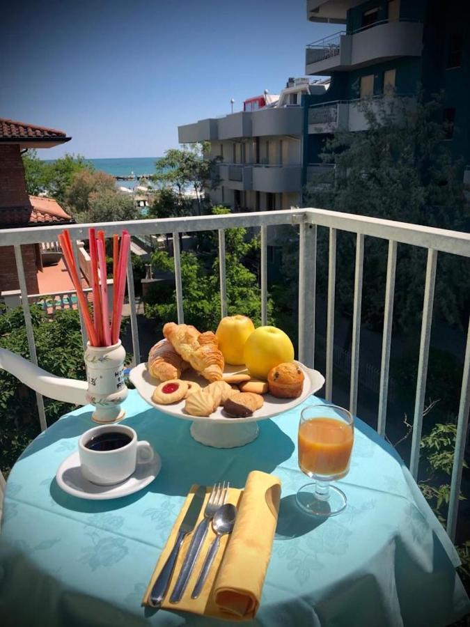 Hotel Villa Alexandra ベラーリア・イジェア・マリーナ エクステリア 写真